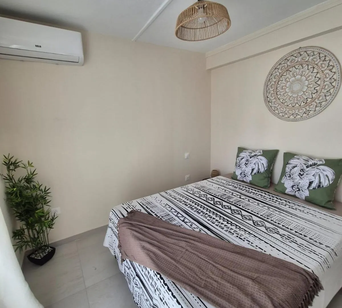 Appartement Vue Mer Le Gosier  Guadeloupe
